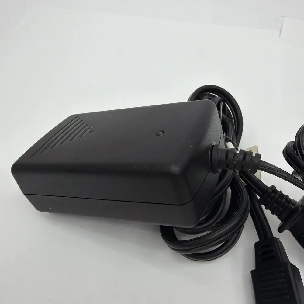 DYMO DSA-0421S-24 2 24 Switching Power Supply 24V 1A Adapter 90819
